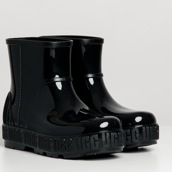 UGG Shoes - WOMENS UGG DRIZLITA BOOT - Size 7